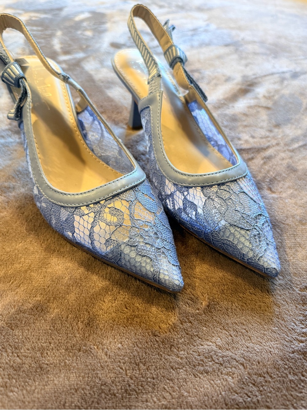 Nicole Miller Powder Blue Lace Pointed Slingback Heels